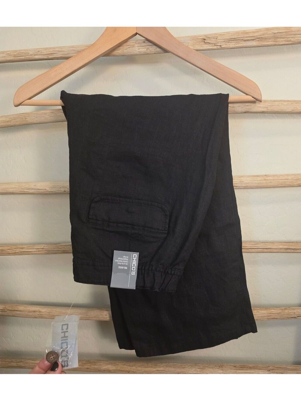 Chico's Sanibel Linen Nuvarie Crop Pants Black Size 5 Relaxed Fitm